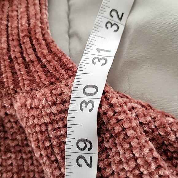 Favlux Women's Sweater - Picture 10 of 12